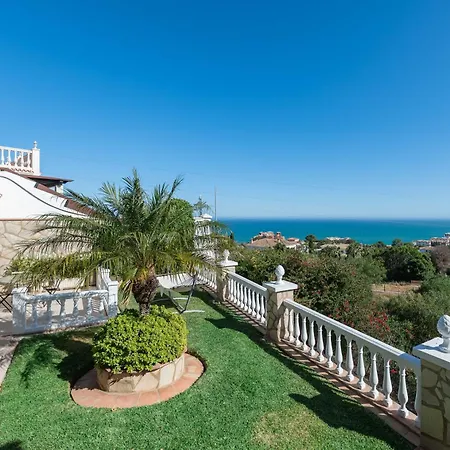 Semesterbostad With Sea Views & Heated Pool Benalmádena