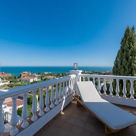 Semesterbostad With Sea Views & Heated Pool Benalmádena