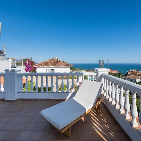 With Sea Views & Heated Pool * Benalmádena